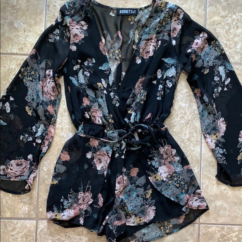 Beautiful Romper!